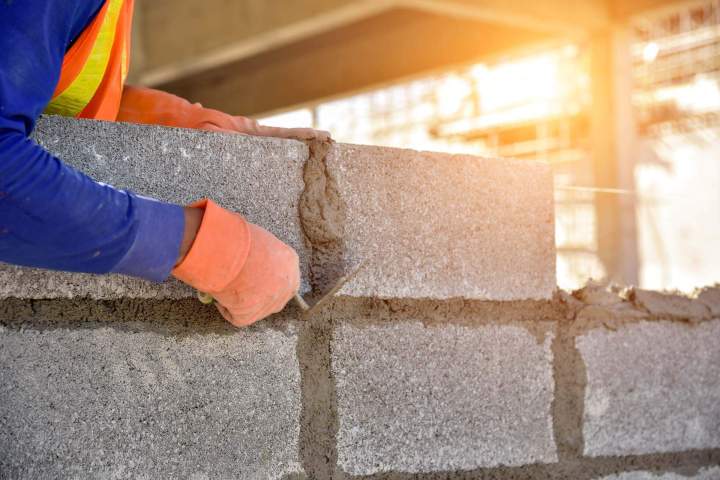 Pose bloc de pierre Alma